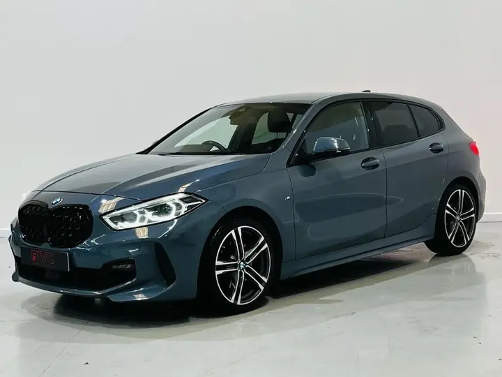 BMW 1 Series 2021 photo 5