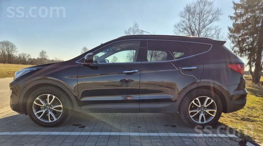 Hyundai Santa Fe 2013 photo 5