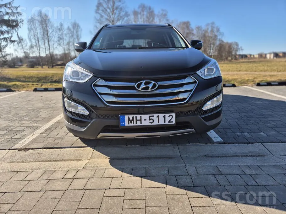 Hyundai Santa Fe 2013 photo 3