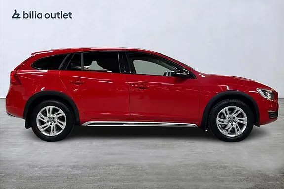 Volvo V60 Cross Country 2018 photo 5