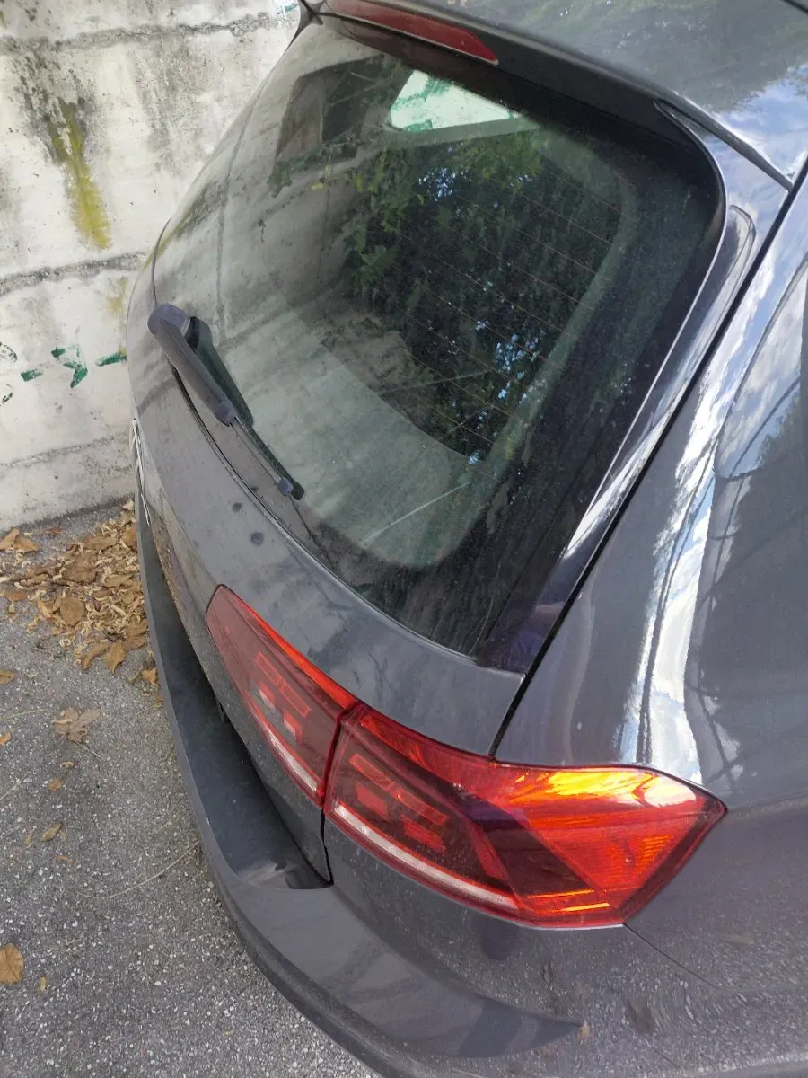 Volkswagen Passat 2020 photo 2