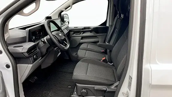 Ford Transit Custom 2027 photo 5
