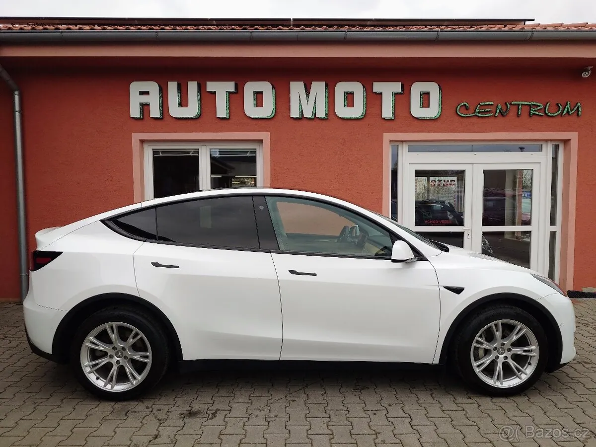 Tesla Model Y Long Range 2022 photo 5