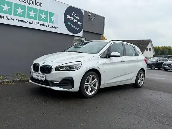 BMW 225Xe