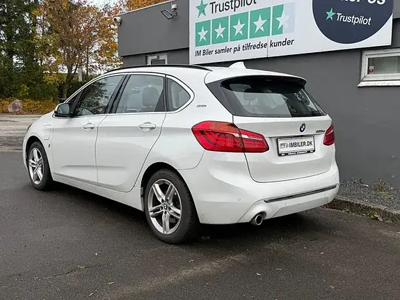 BMW 225Xe 2018 photo 3