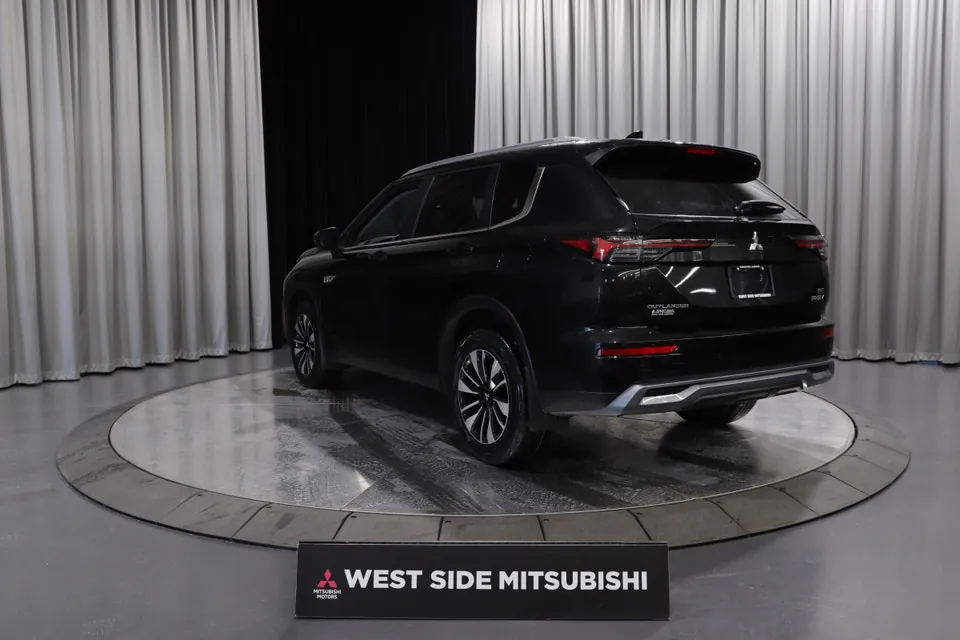 Mitsubishi Outlander 2026 photo 4