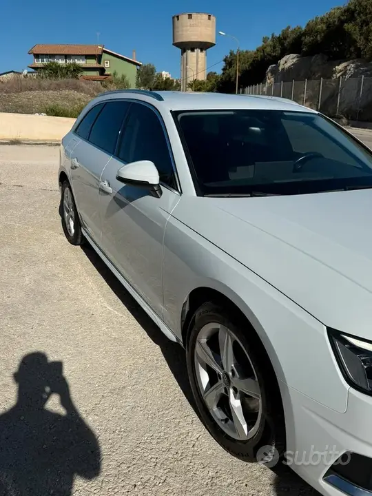 Audi A4 2021 photo 3