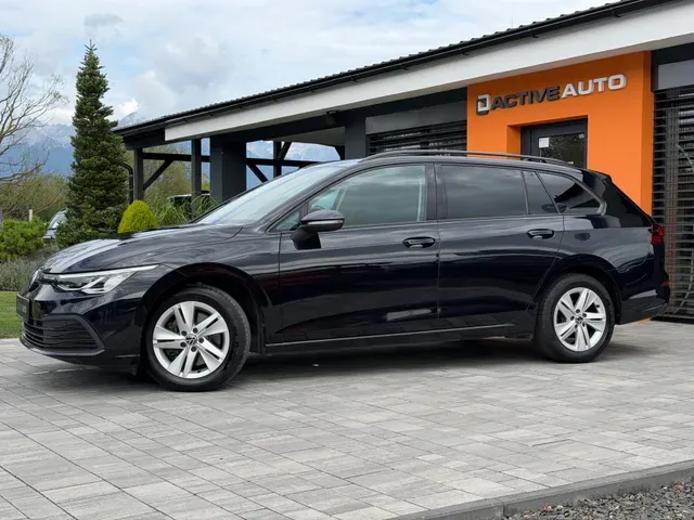 Volkswagen Golf Variant 2022 photo 2