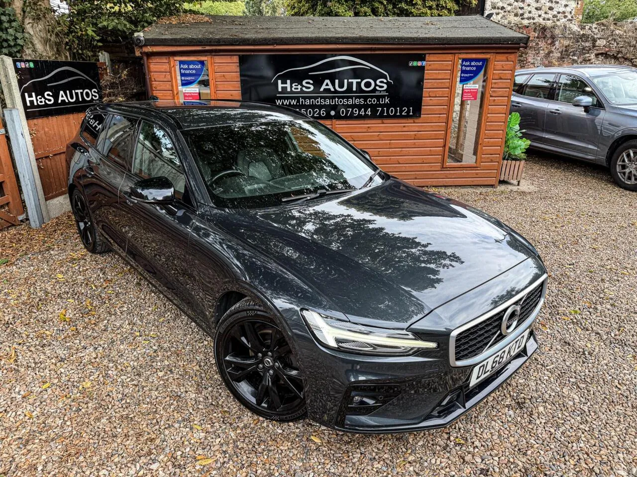 Volvo V60 2019 photo 4