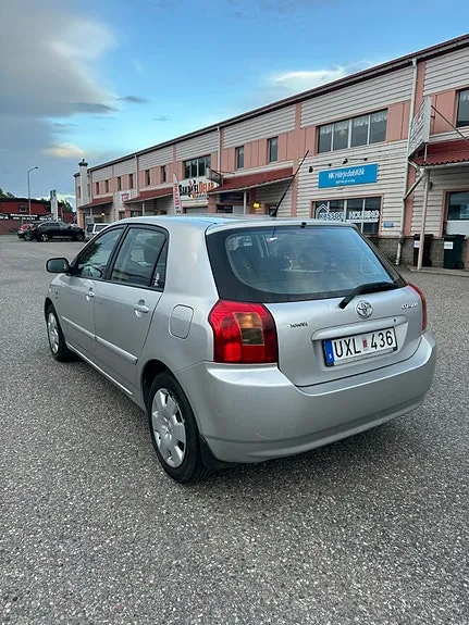 Toyota Corolla 2004 photo 4