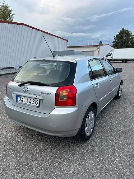 Toyota Corolla 2004 photo 5