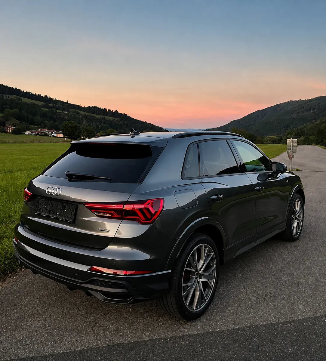 Audi Q3 2022 photo 3