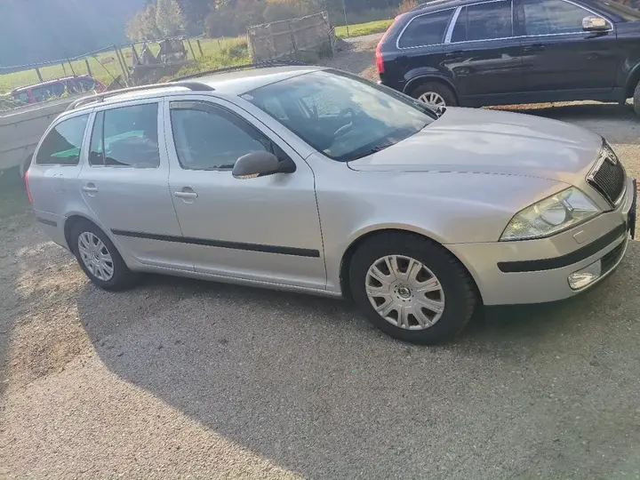 Skoda Octavia 2006 photo 3