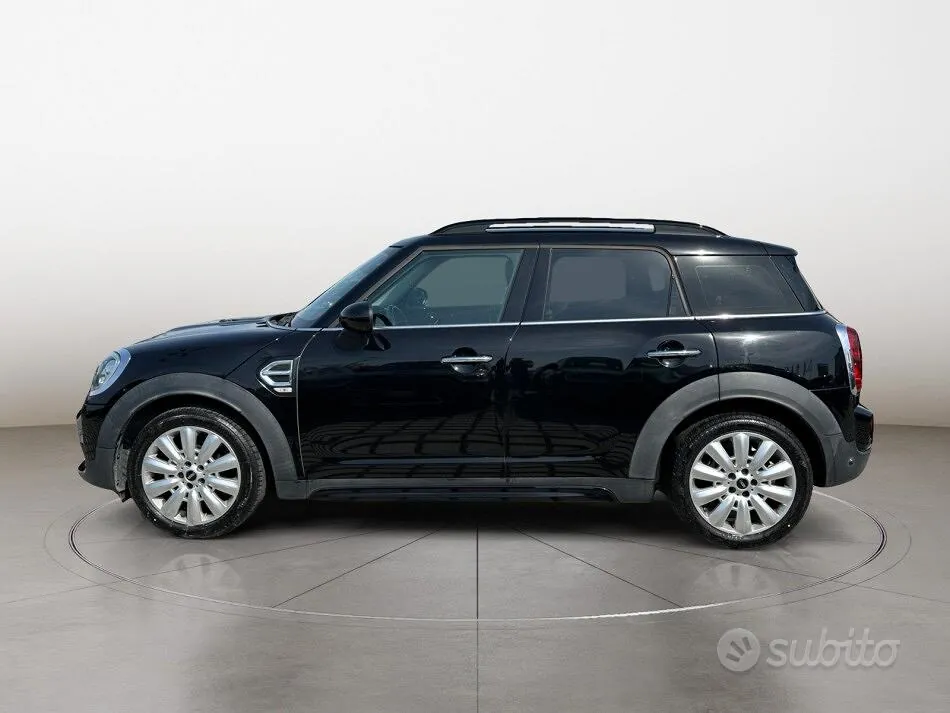 Mini Countryman 2019 photo 2