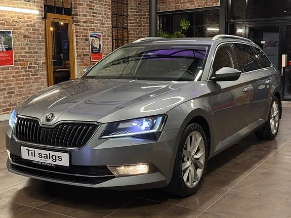 Skoda Superb 2018 photo 5