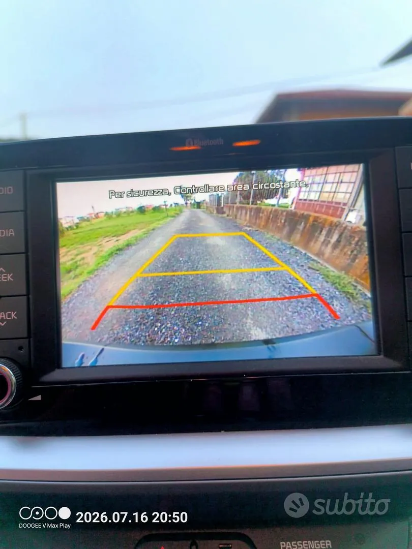 Kia Stonic 2018 photo 4