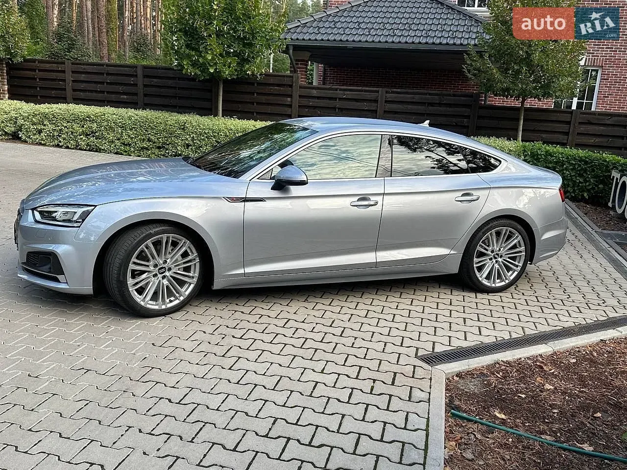 Audi A5 2017 photo 2
