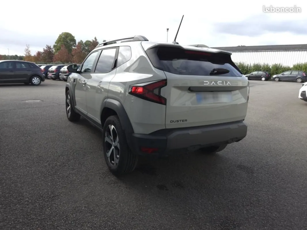 Dacia Duster 2025 photo 4