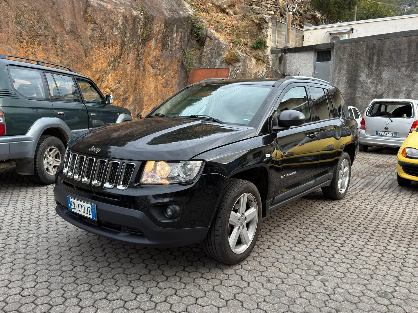 Jeep Compass 2011 photo 2