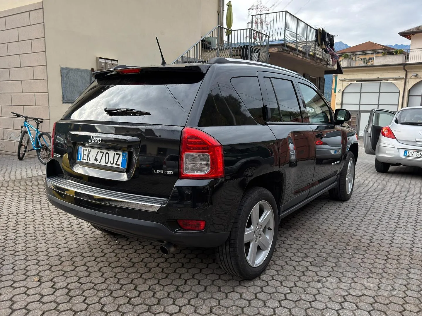 Jeep Compass 2011 photo 4