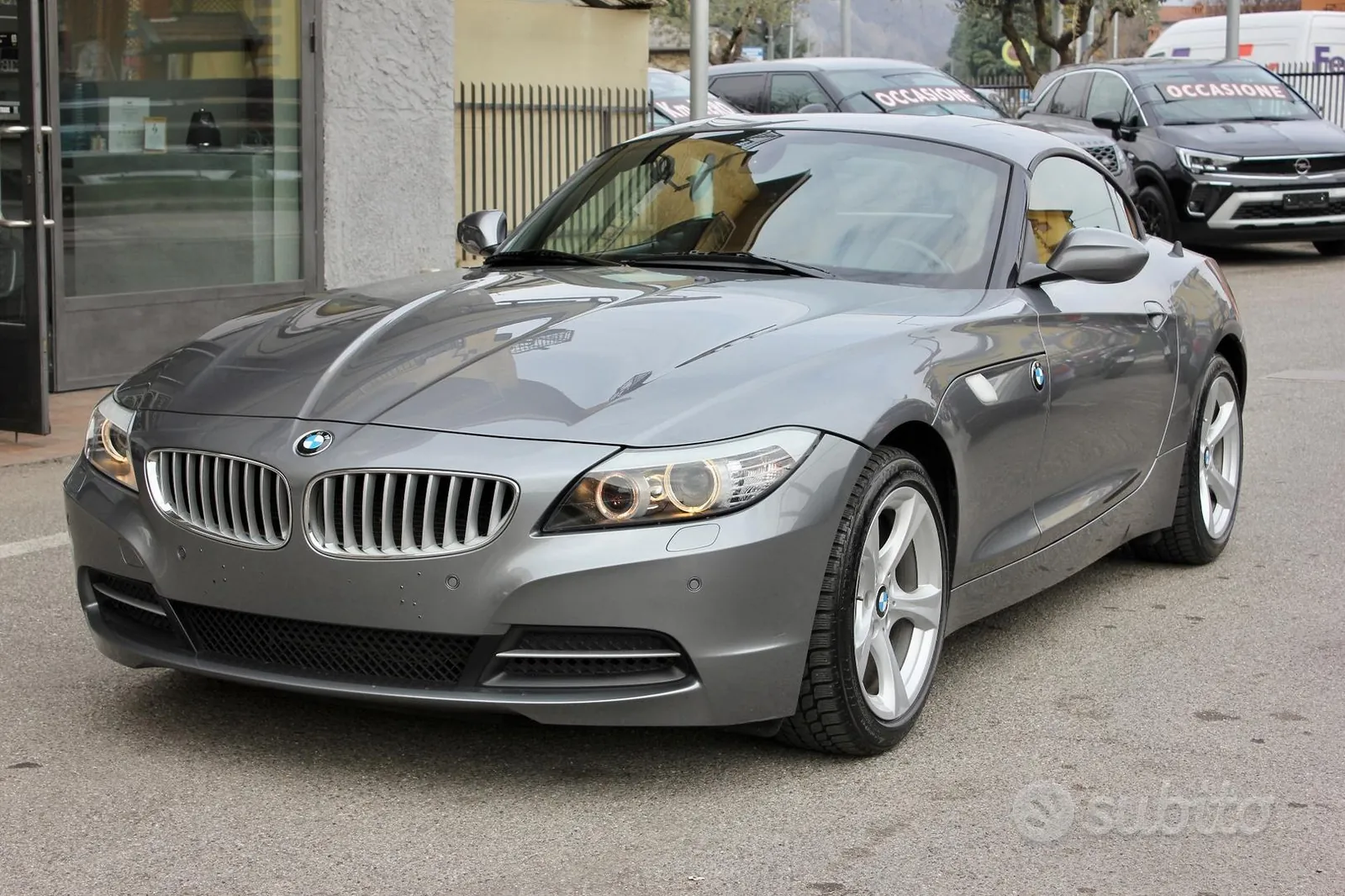 BMW Z4 2012 photo 2