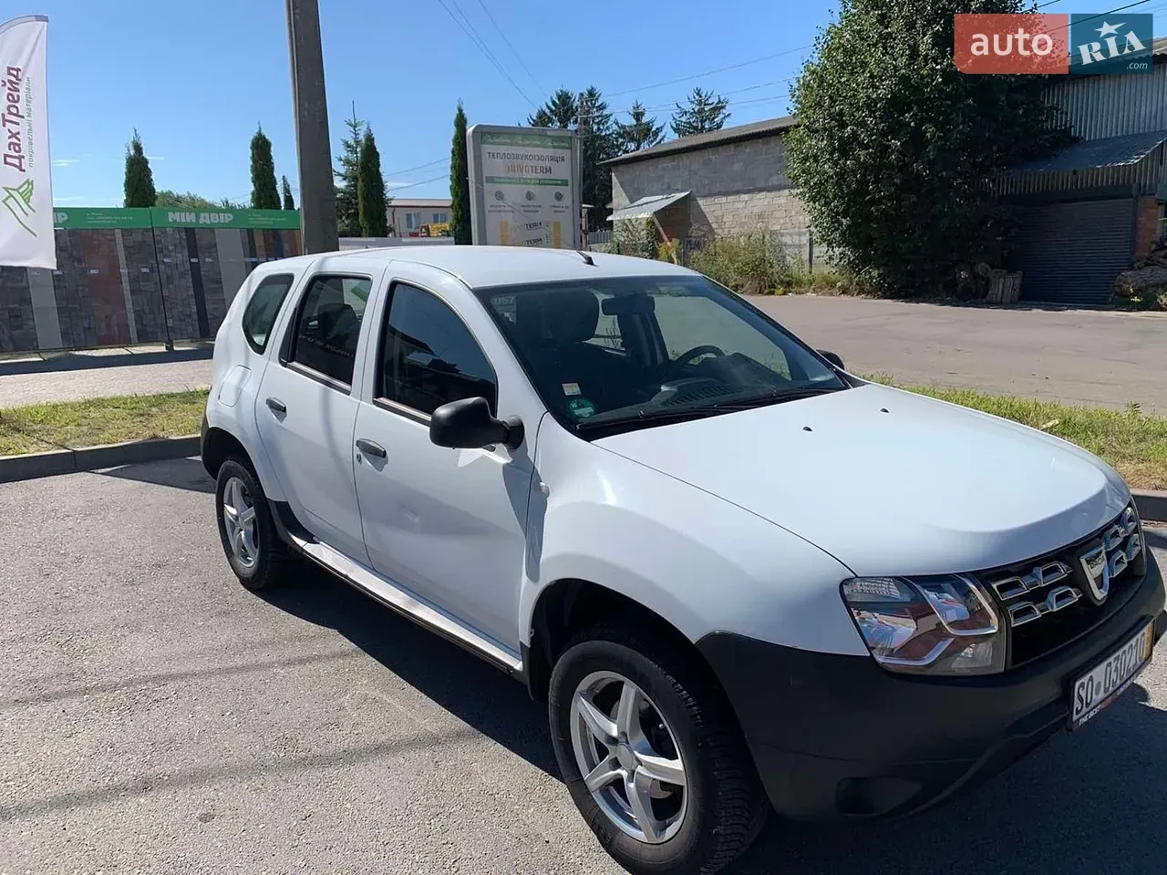 Dacia Duster 2017 photo 2