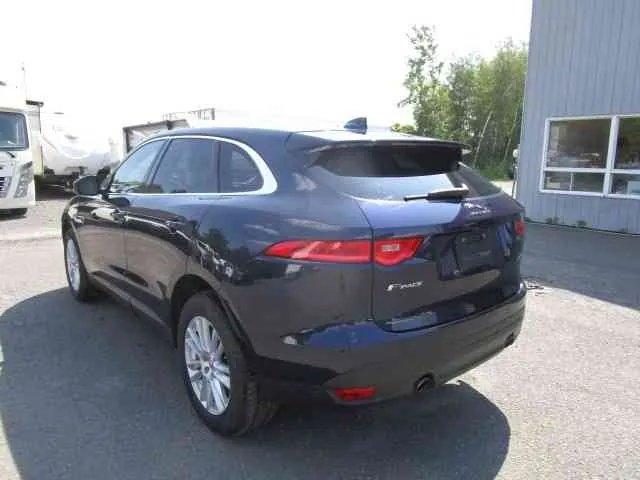 Jaguar F-Pace 2019 photo 3