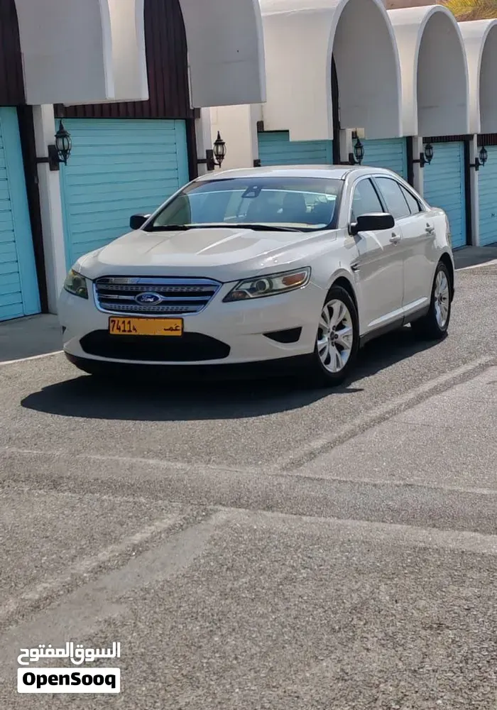 Ford Taurus 2013 photo 5