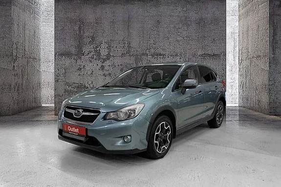 Subaru Xv 2012 photo 2