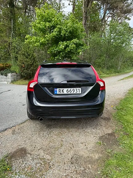 Volvo V60 2014 photo 5