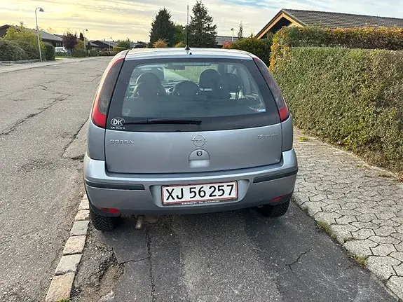 Opel Corsa 2005 photo 3