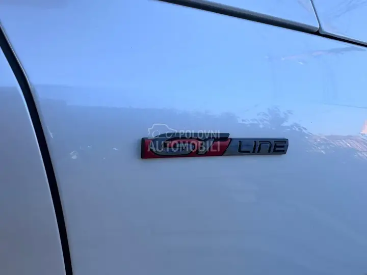 Peugeot 308 2016 photo 3