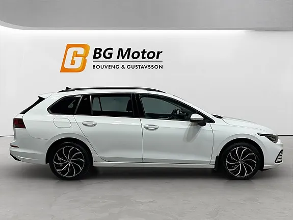 Volkswagen Golf I 2022 photo 4