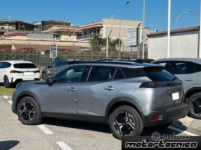 Peugeot 2008 2025 photo 5