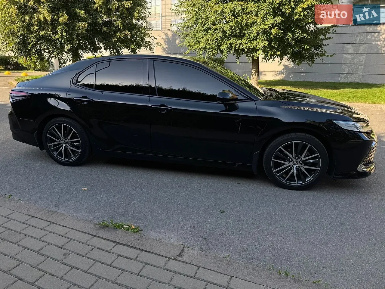 Toyota Camry 2021 photo 5