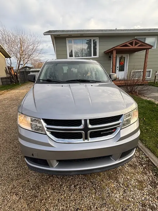 Dodge Journey 2015 photo 2