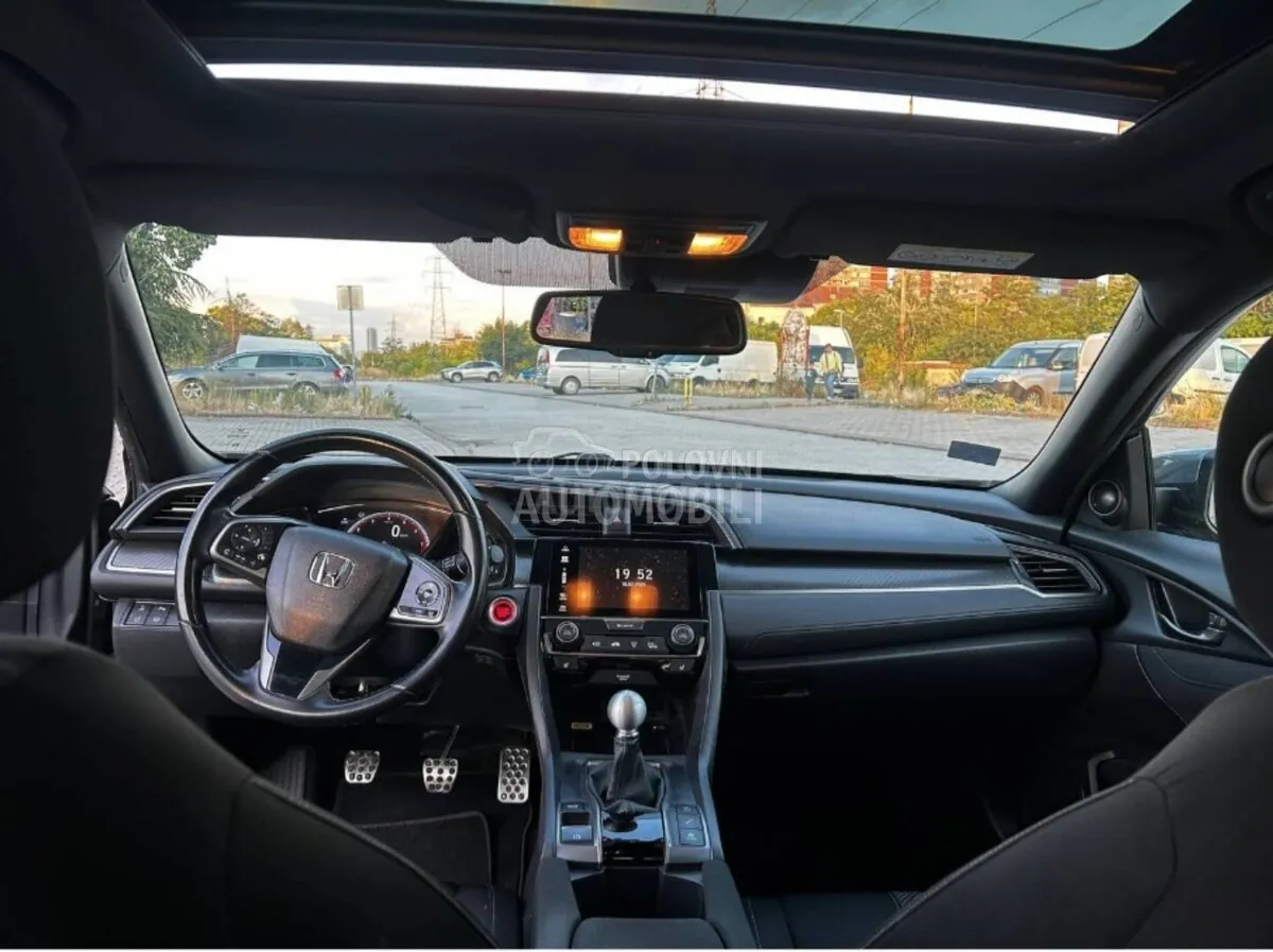 Honda Civic 2017 photo 5