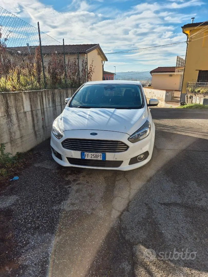 Ford S-Max 2016 photo 2