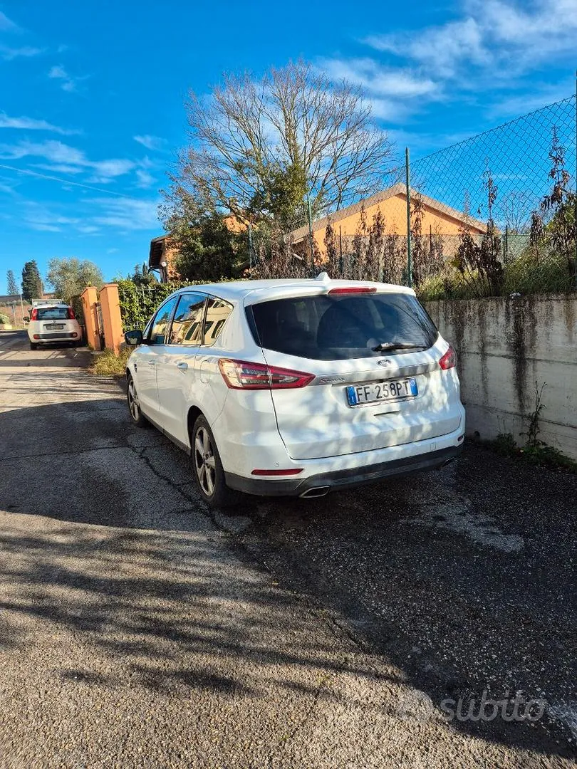 Ford S-Max 2016 photo 3
