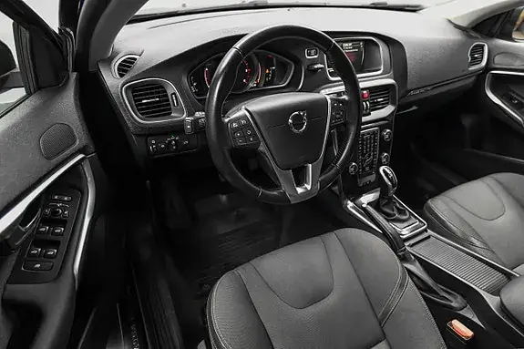Volvo V40 Cross Country 2017 photo 4