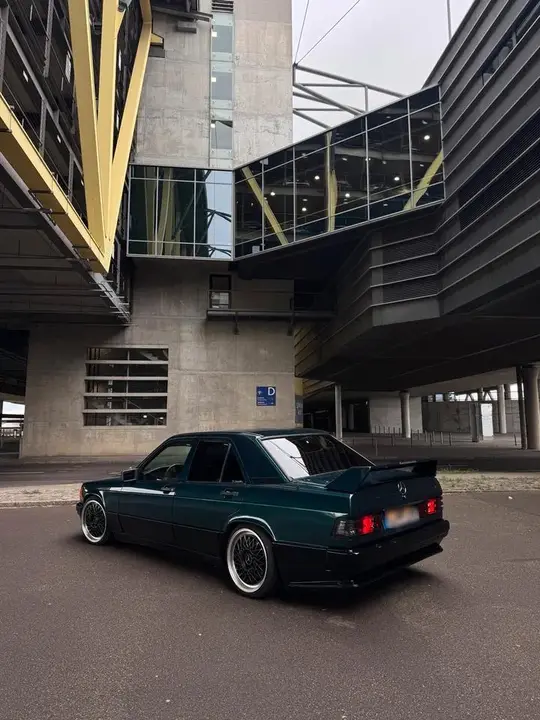Mercedes-Benz W201