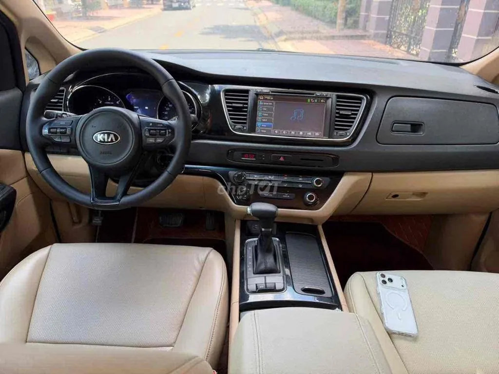 Kia Sedona 2018 photo 5