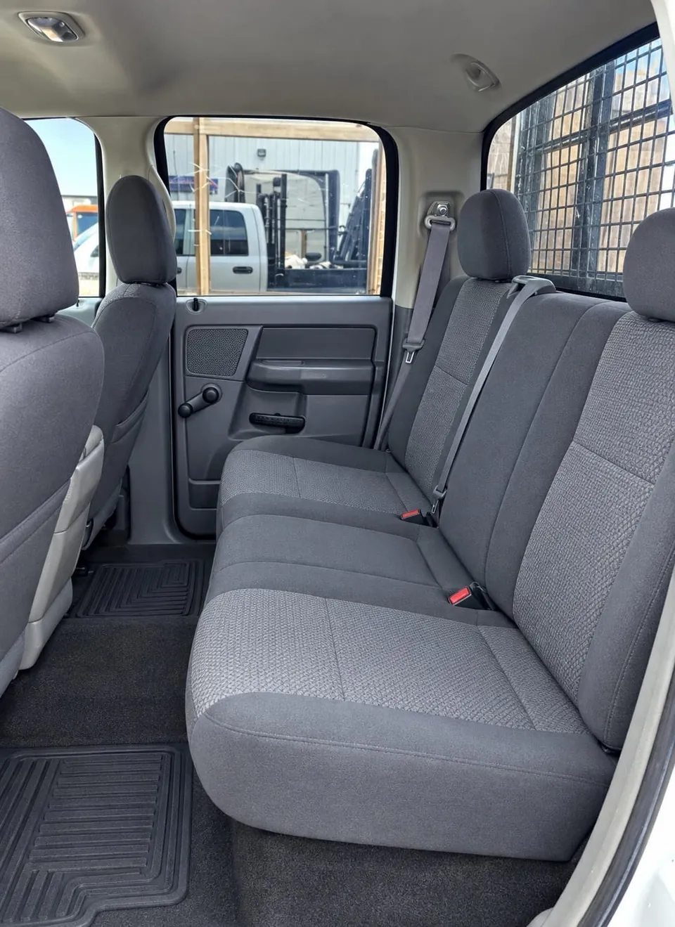 Dodge Ram 3500 2009 photo 4
