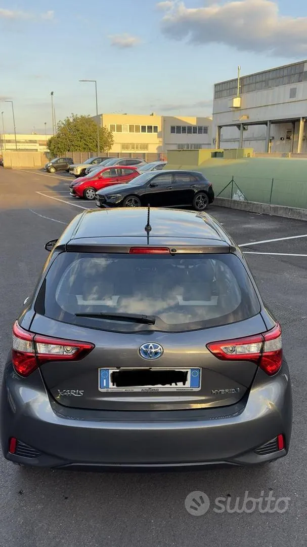 Toyota Yaris 2020 photo 2