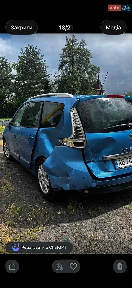 Renault Scenic 2013 photo 4