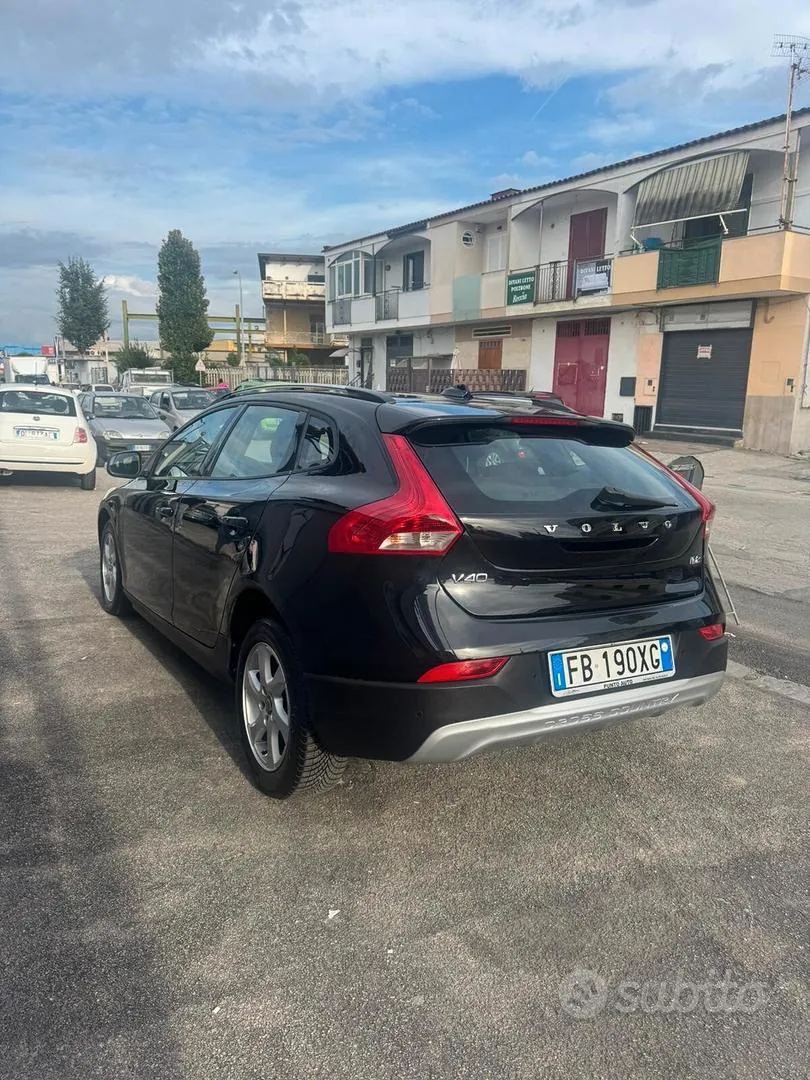 Volvo V40 2015 photo 5