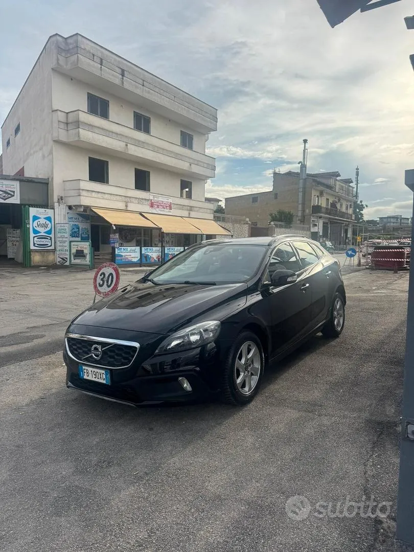Volvo V40 2015 photo 3