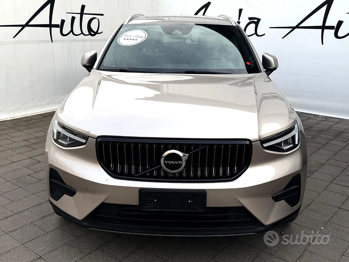 Volvo Xc40 2022 photo 3
