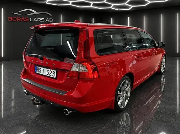 Volvo V70 2011 photo 2