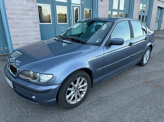 BMW 318I
